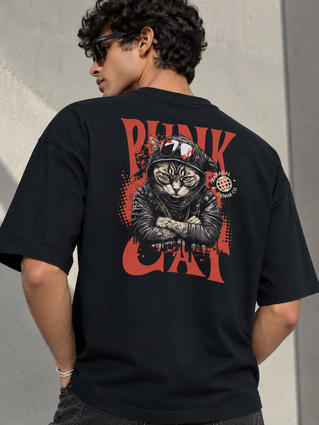 PUNK CAT OVERSIZED T-SHIRT