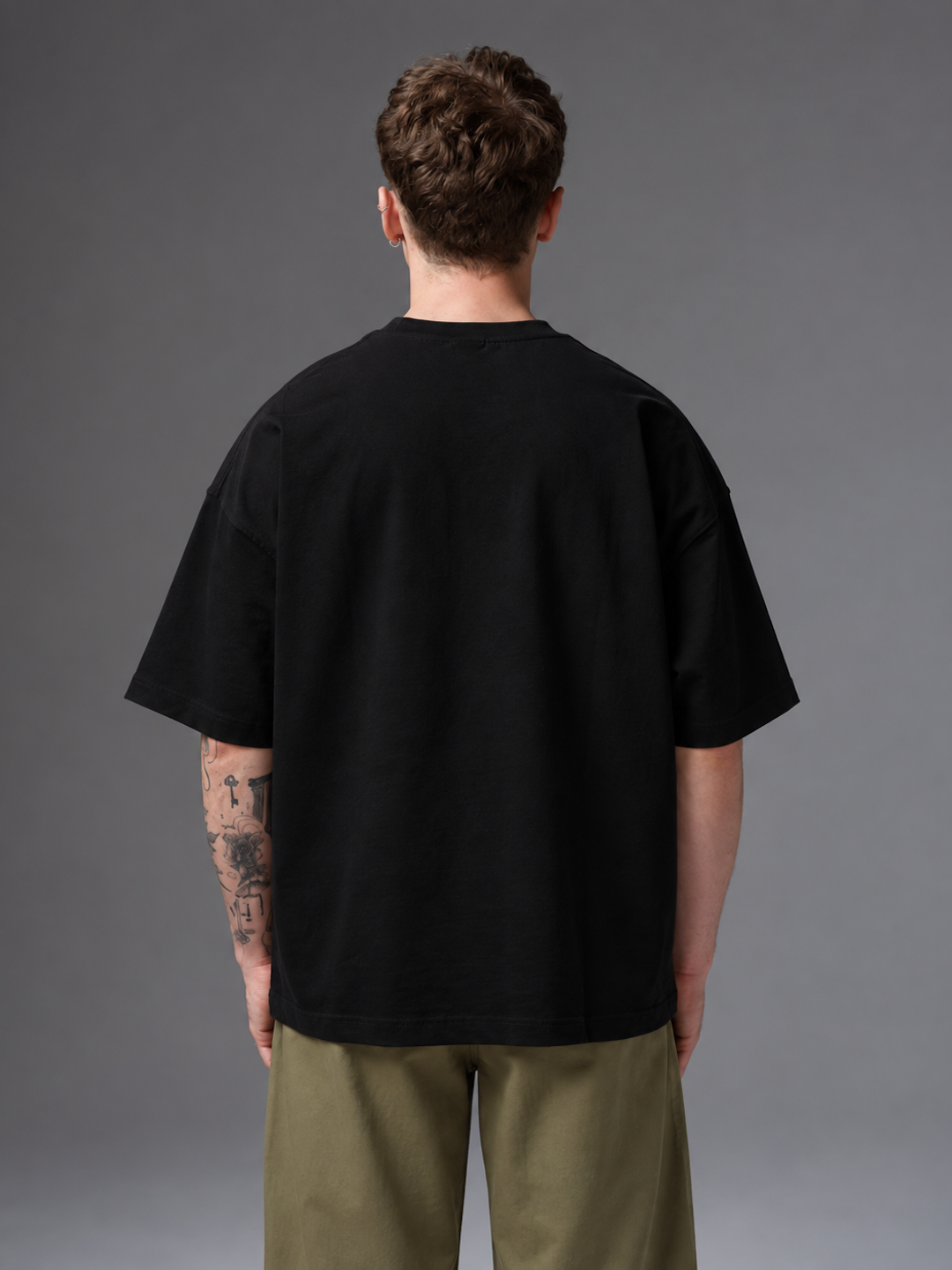 CALM DOWN OVERSIZED T-SHIRT