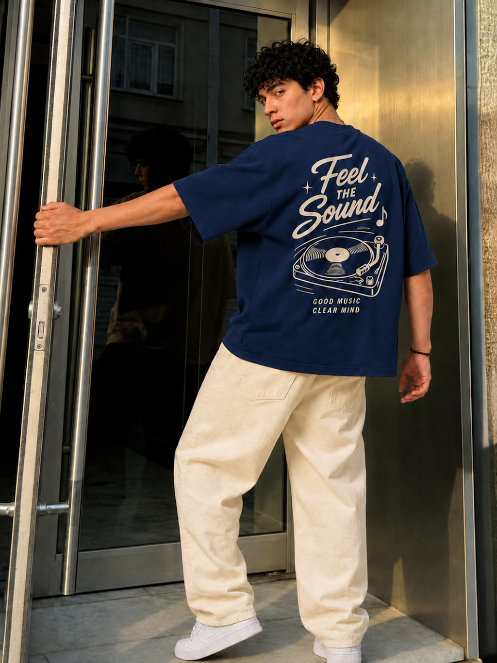 GOOD MUSIC OVERSIZED T-SHIRT