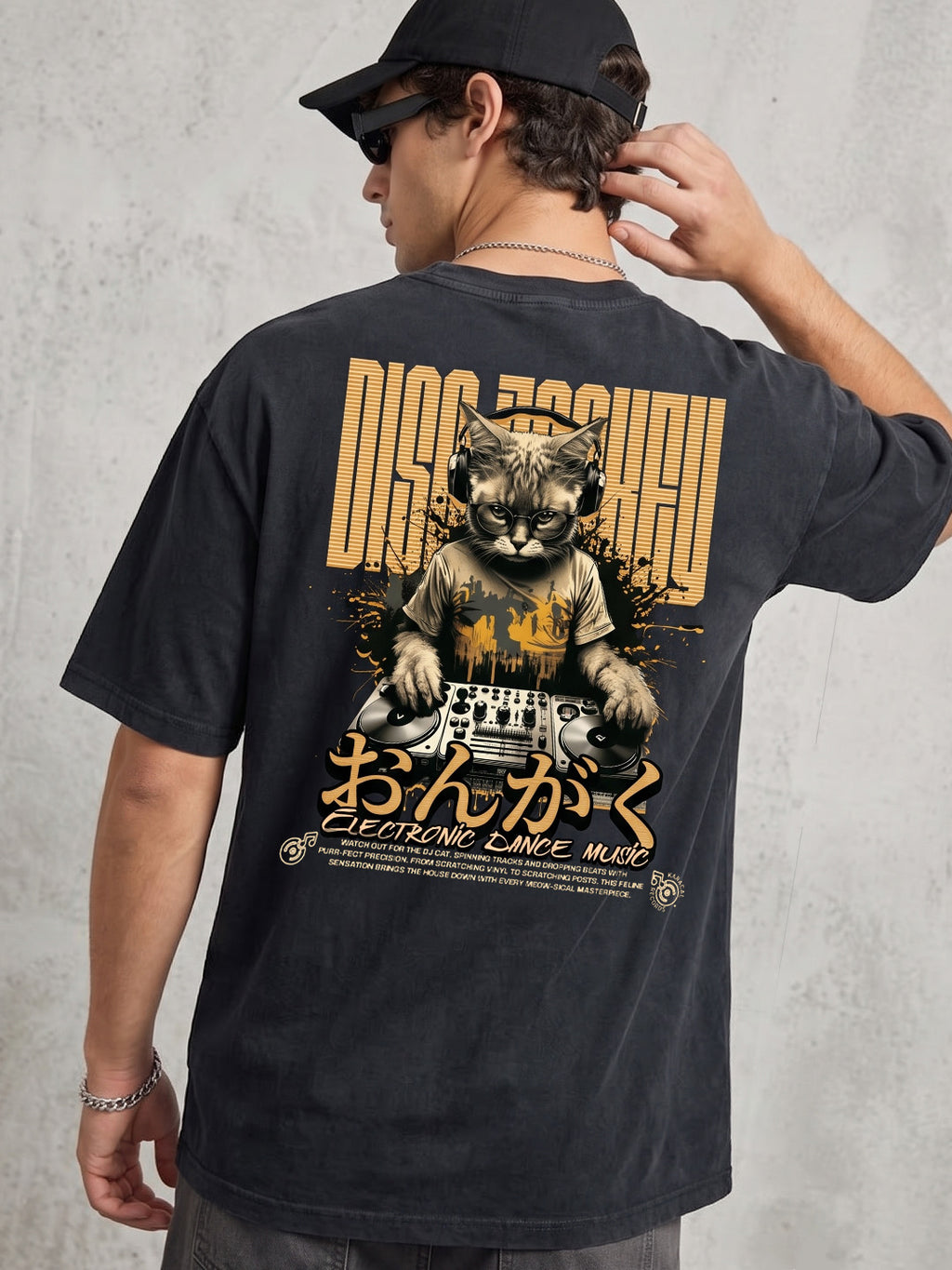 DISC JOCKEY OVERSIZED T-SHIRT
